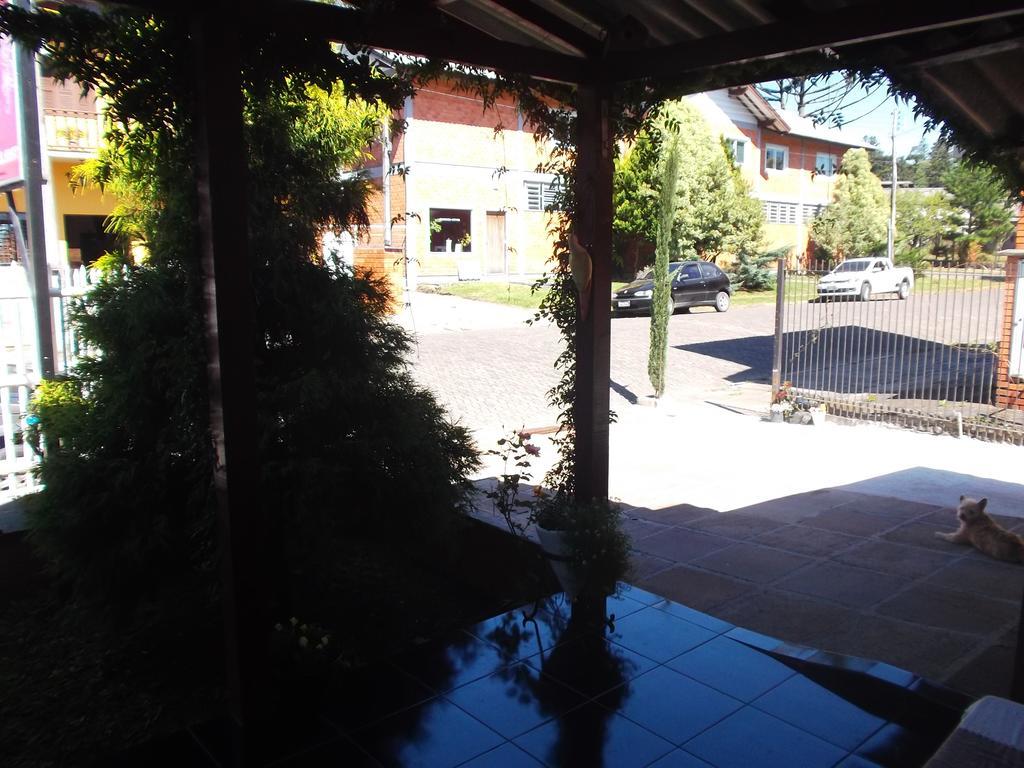 Pousada Hospedagem Rose'S Canela Exteriör bild